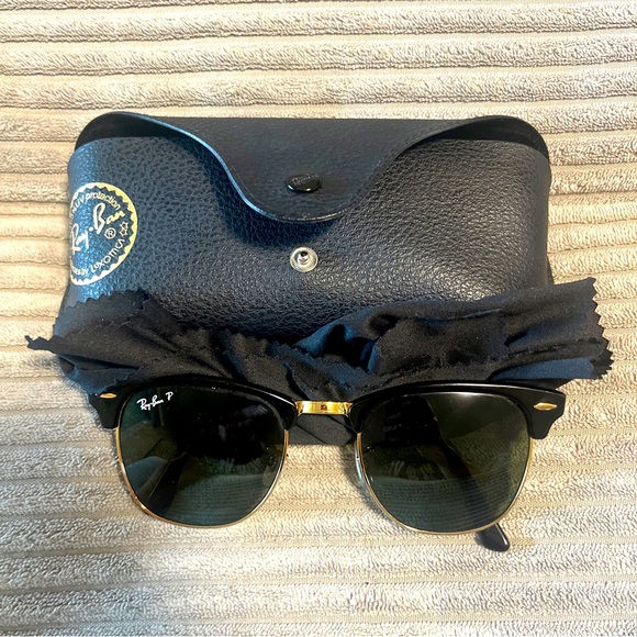 Ray-Ban polarized Clubmaster RB3016 size 901/58 51-21 145Black + Gold - Picture 1 of 10